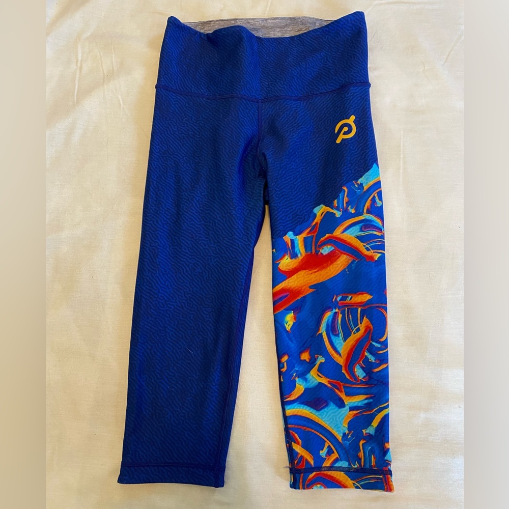 Peloton WITH Artist Series Capri Leggings